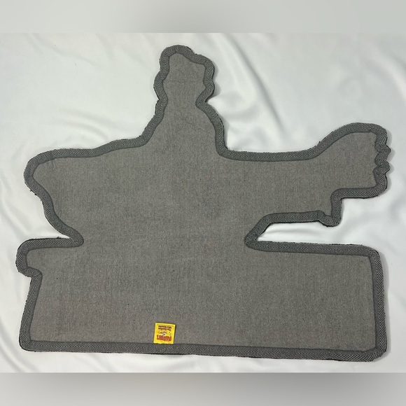 MARKET x Beatles Submarine Plush Rug in Yellow - Brand New - Picture 8 of 11